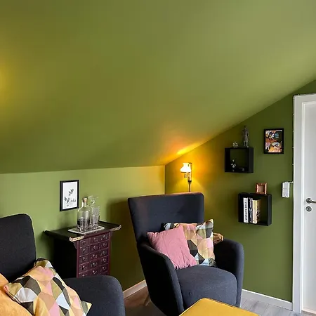 Eno / Karrebaeksminde, Strandrylevej 31 * Karrebæksminde